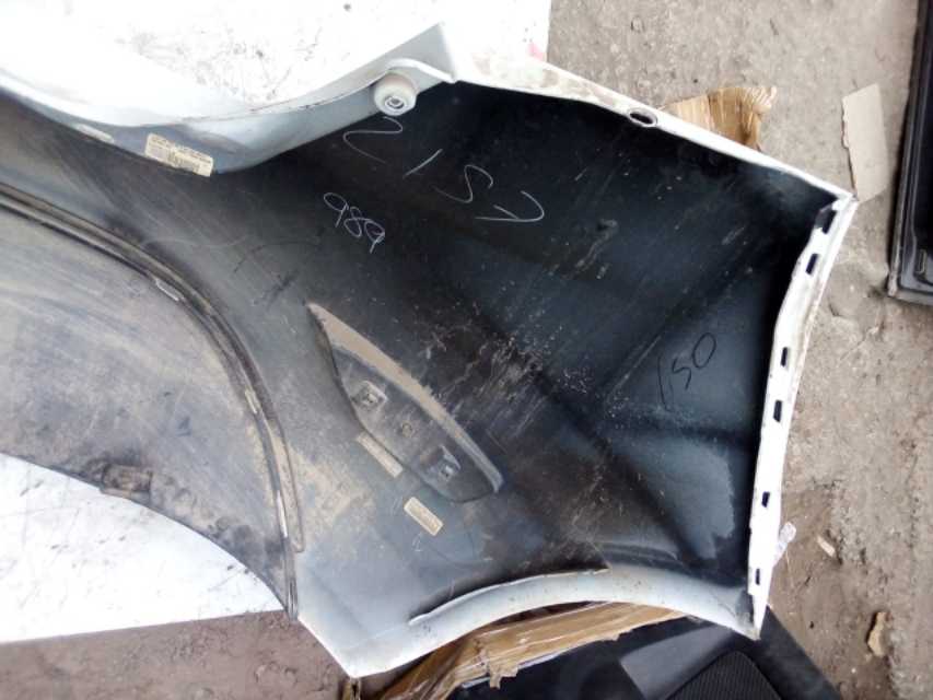 PARACHOQUES POSTERIOR FIESTA HATCBACK 2012 AL 2019